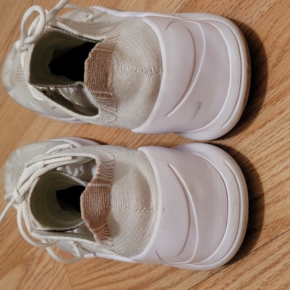 Nike Training, 10, White - Picture 2 of 10